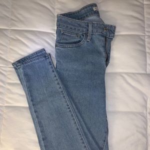 721 Levi high rise skinny jeans